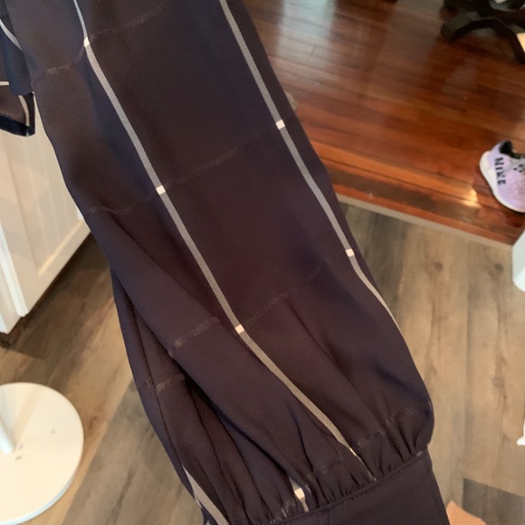 L’Atiste by Amy cropped tie front blouse. Never worn - Picture 3 of 5